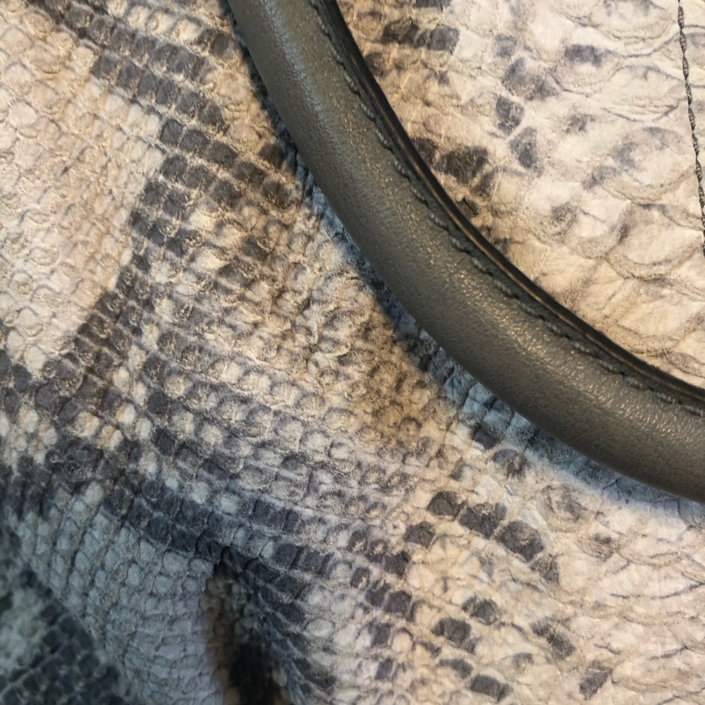 Coach Gray Embossed Python Bag - Picture 4 of 14